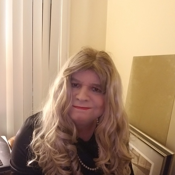 Meet your Posher, James - Picture 1 of 1